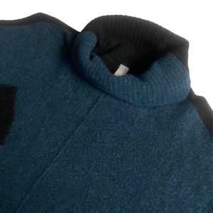Athleta Medium Teal Black Long Sleeve Sweater Turtleneck Wool‎ Blend